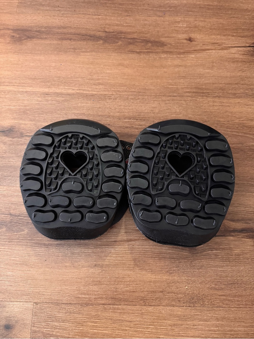 🐴 Equine Fusion 24/7 Jogging Horse Shoe - Pair. Glue included. Size 15 Slim 🐴 - Picture 5 of 9